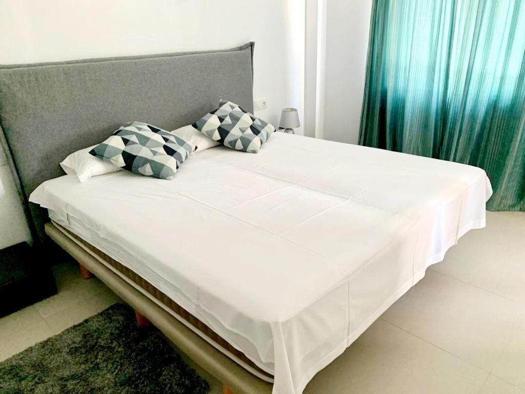 Villamartin Hotel Ghb Dehesa de Campoamor  Екстер'єр фото
